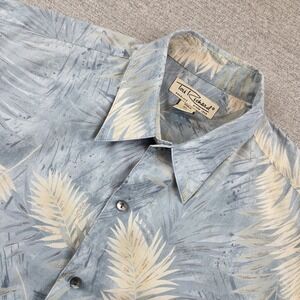 Tori Richard Blue Hawaiian Shirt Men's Medium Aloha Palm Leaves Beach Cotton USA